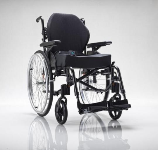 220013 - Manuele standaard rolstoel Action 3NG