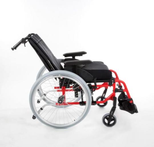 220013 - Manuele rolstoel Action 4NG
