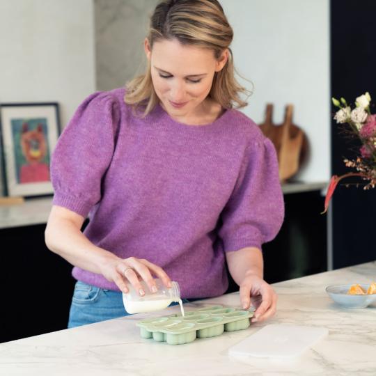 Baby on the Move Yummy Tray