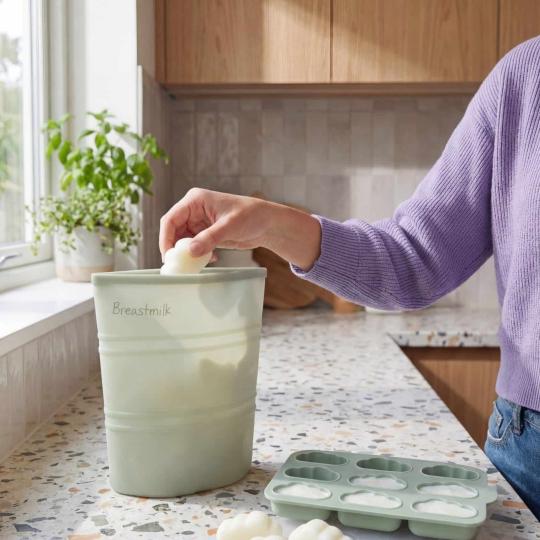 Baby on the Move Yummy Storage