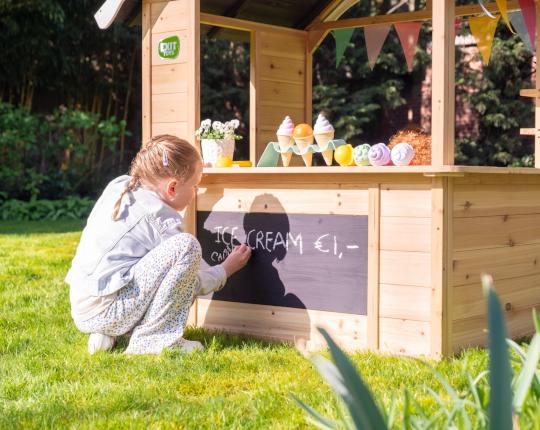 EXIT Hika Houten speelhuis