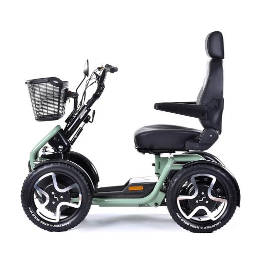 Scooter Sterling S800